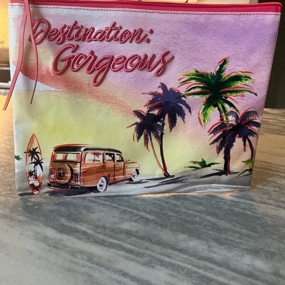 Vintage 🏝Merle ☀️Norman 🏝cosmetics ☀️🏝bag 🏝travel ☀️😂size toiletry 🏝☀️ - Picture 7 of 16